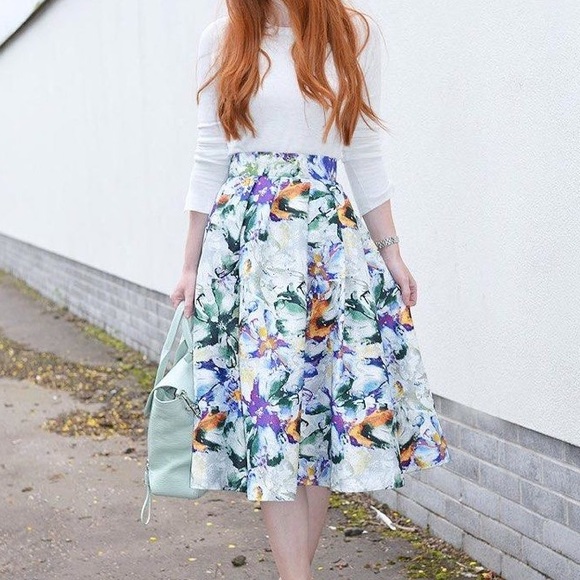 H&M Multicolor Floral Skirt - Picture 6 of 11